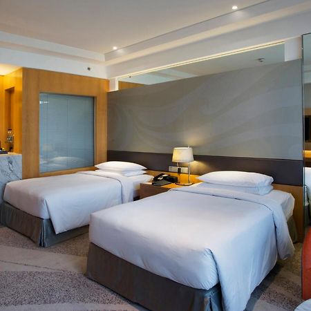 Hyatt Regency Gurgaon Hotell Exteriör bild